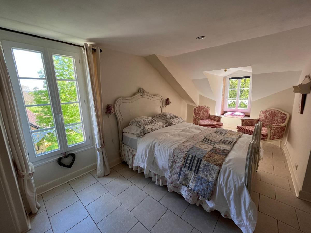 Le Bouquet Bleu Bed And Breakfast Siorac-en-Perigord Екстер'єр фото