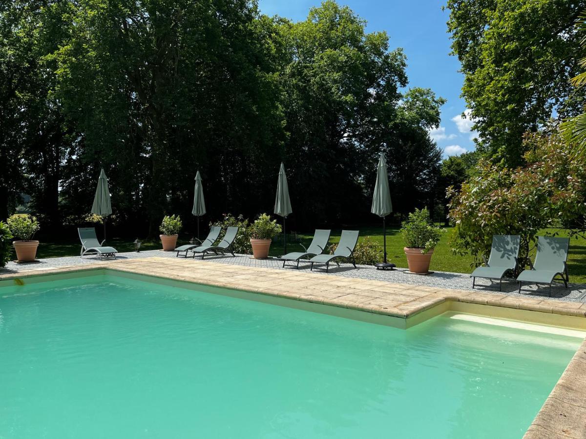 Le Bouquet Bleu Bed And Breakfast Siorac-en-Perigord Екстер'єр фото
